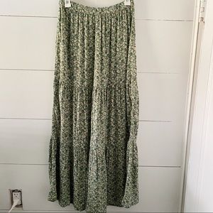 NWT American Eagle Floral Skirt